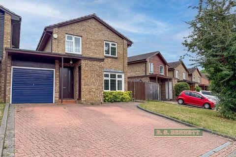 4 bedroom link detached house for sale, Datchet, Berkshire