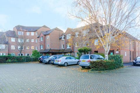 undefined, York Road, Guildford, GU1