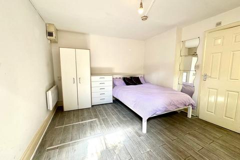 undefined, West Green Road, London N15