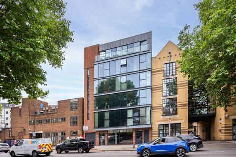 1 bedroom flat for sale, Westminster Bridge Road, Southwark, London, SE1