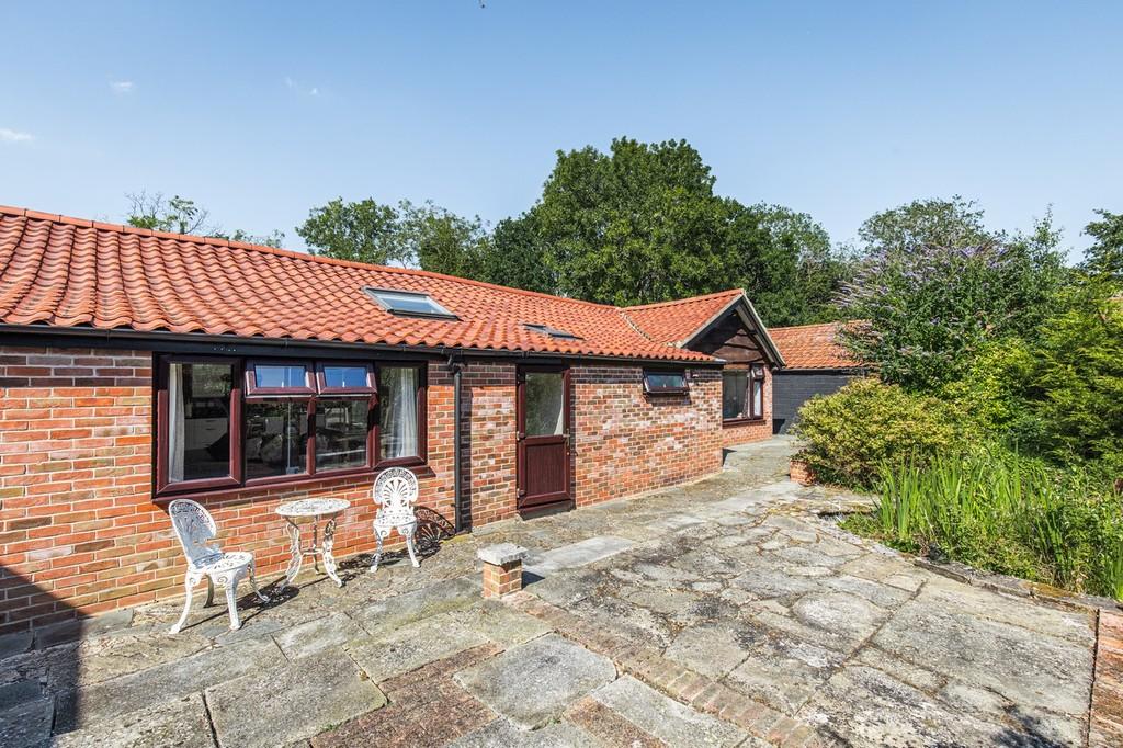 The Hen House, Holiday Let