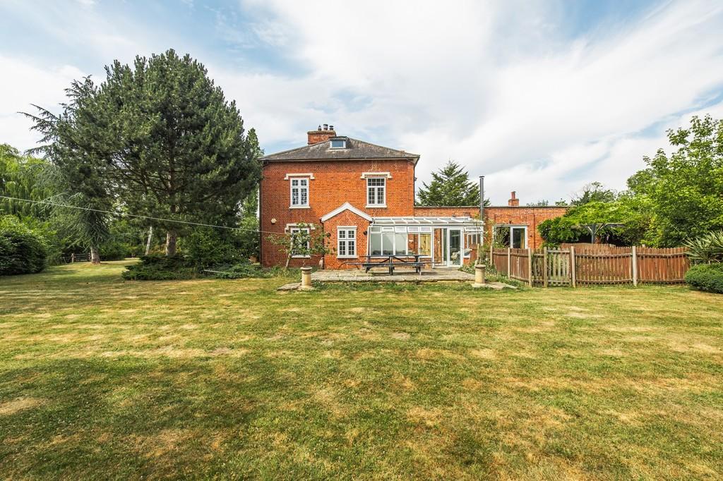 Red House Farm-102