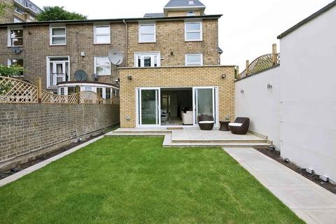 5 bedroom end of terrace house to rent, St Johns Wood, London