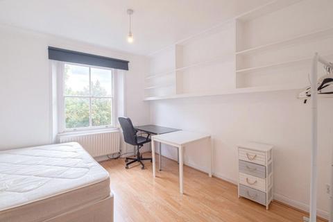 3 bedroom flat to rent, Camden, London