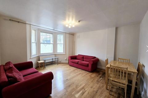 undefined, Balham, London