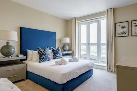2 bedroom apartment to rent, Canary Wharf, London
