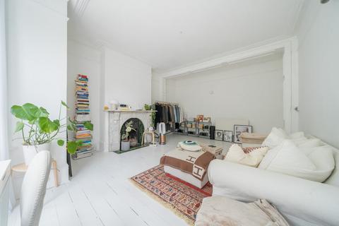 2 bedroom flat for sale, Breakspears Road, Brockley, London, SE4