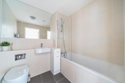 undefined, Blueberry Court, Broadis Way, Rainham, RM13