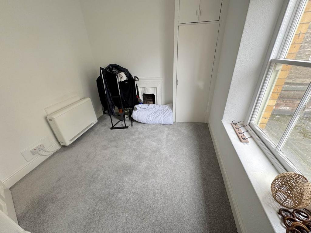 Bedroom2