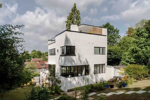 undefined, Highover Park, Amersham, Buckinghamshire, HP7