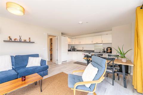 2 bedroom flat for sale, 25/12 Kingsburgh Crescent, Edinburgh, EH5