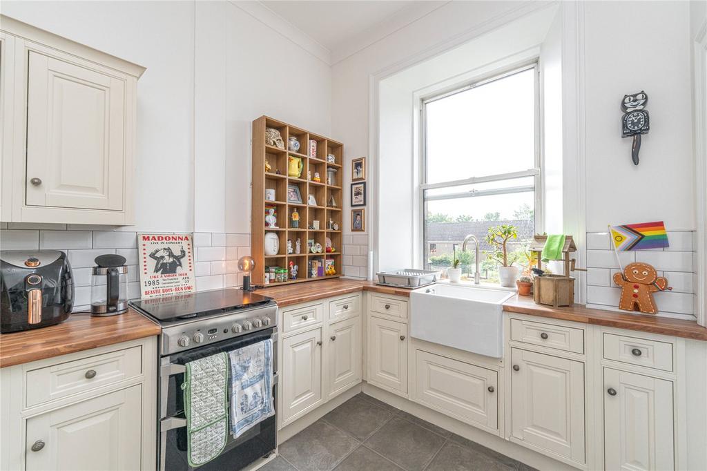 Dining Kitchen Alt