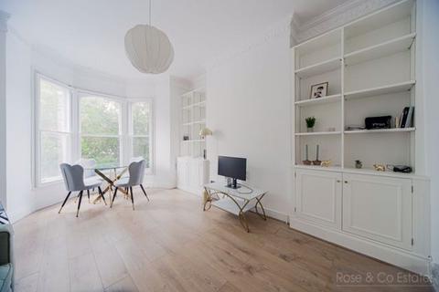 1 bedroom flat for sale, Kingsgate Road, West Hampstead, London NW6