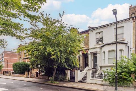 1 bedroom flat for sale, Kingsgate Road, West Hampstead, London NW6