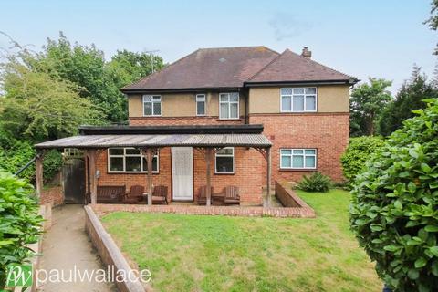 undefined, High Road|Generous 0.25 Acre Plot, Characterful Detached Home