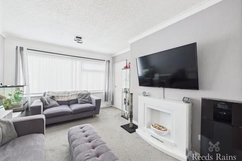 13 Leonard Close, Paull, Hull, HU12 8AH