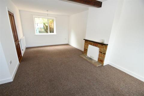 3 bedroom semi-detached house to rent, Croft Road, Godalming GU7