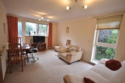 2 bedroom flat for sale, Christchurch Road, Bournemouth BH1