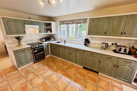 4 bedroom detached house for sale, Clough Fold, Manchester