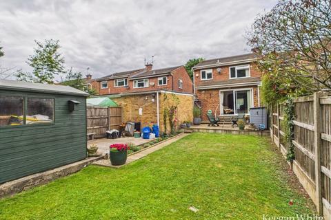 3 bedroom semi-detached house for sale, Cedar Avenue - No Onward Chain