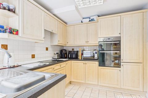 3 bedroom semi-detached house for sale, Cedar Avenue - No Onward Chain