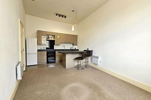 undefined, The Crescent, Gloucester, GL1