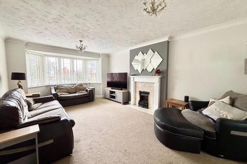 undefined, Middle Greeve, Wootton Fields, Northampton NN4