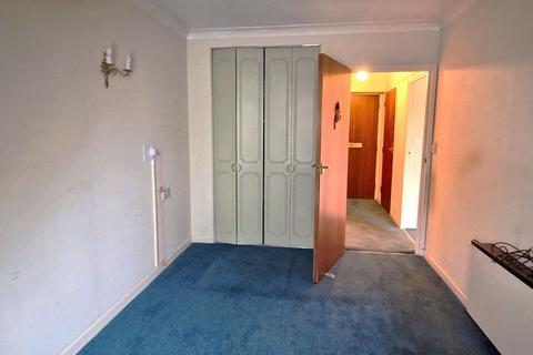 1 bedroom retirement property for sale, Oakdene Close, Hatch End