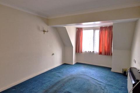 1 bedroom retirement property for sale, Oakdene Close, Hatch End