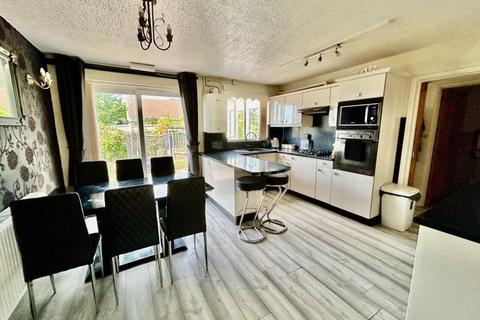 undefined, Parragate, Cinderford GL14