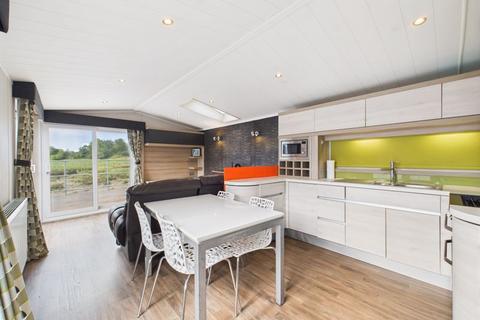 2 bedroom property for sale, Knight Road, Rochester