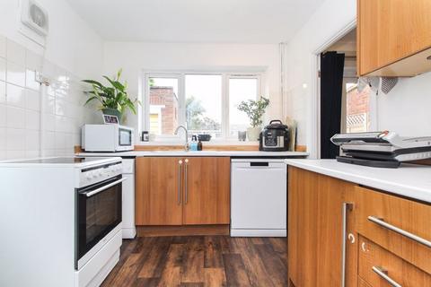 51 Brookfield Road, Bedford, MK41 9LJ