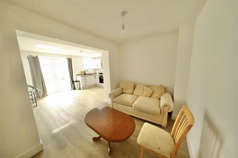 undefined, Nashcourt, Hull