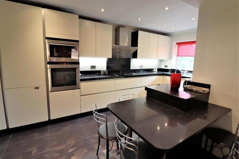 undefined, Altrincham WA14