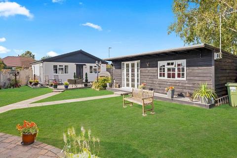 undefined, Tythe Close, Flitwick, MK45 1LE