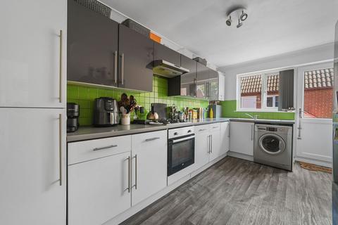 2 Benacre Road, Ipswich, IP3 9LE