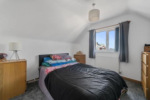 2 Benacre Road, Ipswich, IP3 9LE
