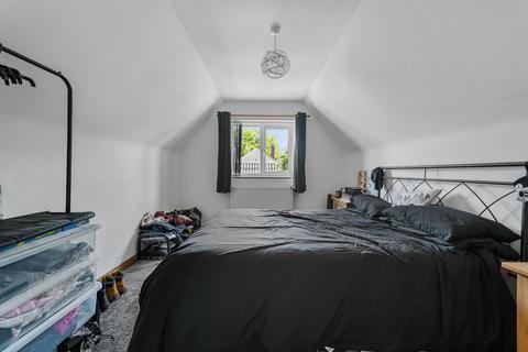 2 Benacre Road, Ipswich, IP3 9LE