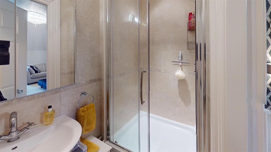 Gargrave-House-11-Bathroom(1).jpg
