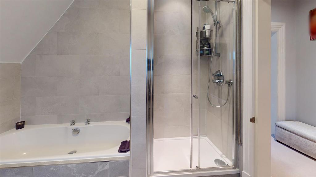 Gargrave-House-11-Bathroom(2).jpg