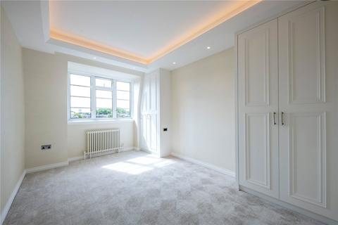 3 bedroom apartment for sale, Marlborough Court, Pembroke Road, London, W8