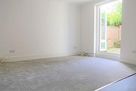 1 bedroom flat for sale, Myrtle Road, Poets Corner, Acton