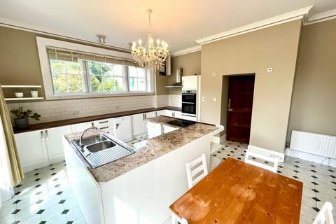 undefined, 400 Shadwell Lane, Leeds LS17