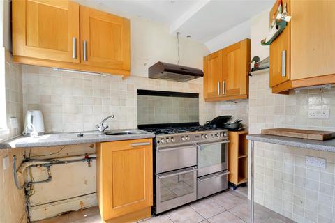 3 bedroom terraced house for sale, Victoria Street, Barnstaple, Devon, EX32