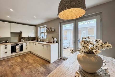 undefined, Thornleigh Drive, Liversedge, WF15