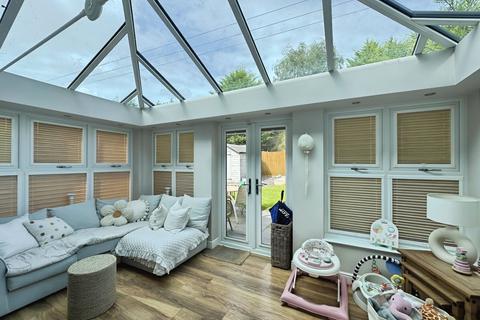 undefined, Thornleigh Drive, Liversedge, WF15