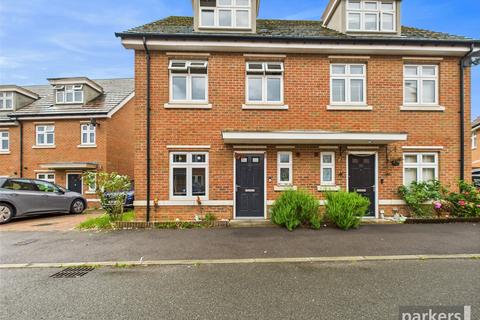 undefined, Repton Crescent, Reading RG6