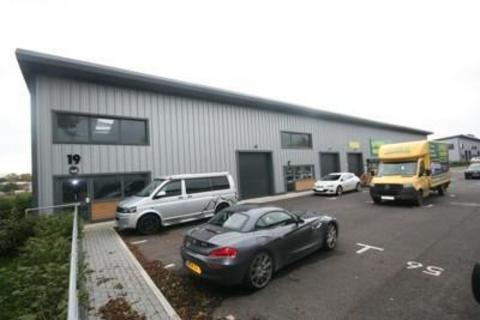 Warehouse to rent, Gravenchon Way Street BA16 0HW