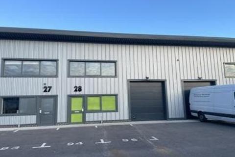 Warehouse to rent, Rhodes Moorhouse Way Salisbury SP4 6RT