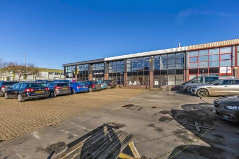 Industrial unit to rent, Lysander Rd Salisbury SP4 6BU